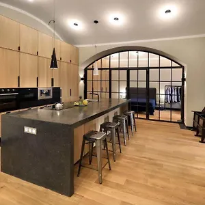 Design Loft 2 Minutes To Wenceslas Square Apartment