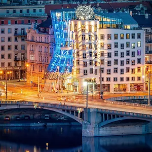 Dancing House - Tancici Dum Prag